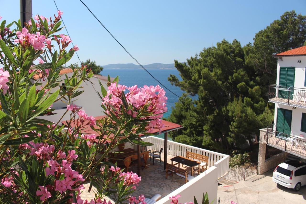 Zorana Apartment Mimice Bagian luar foto