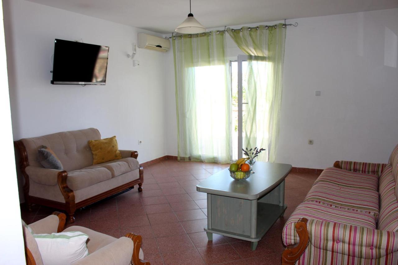Zorana Apartment Mimice Bagian luar foto